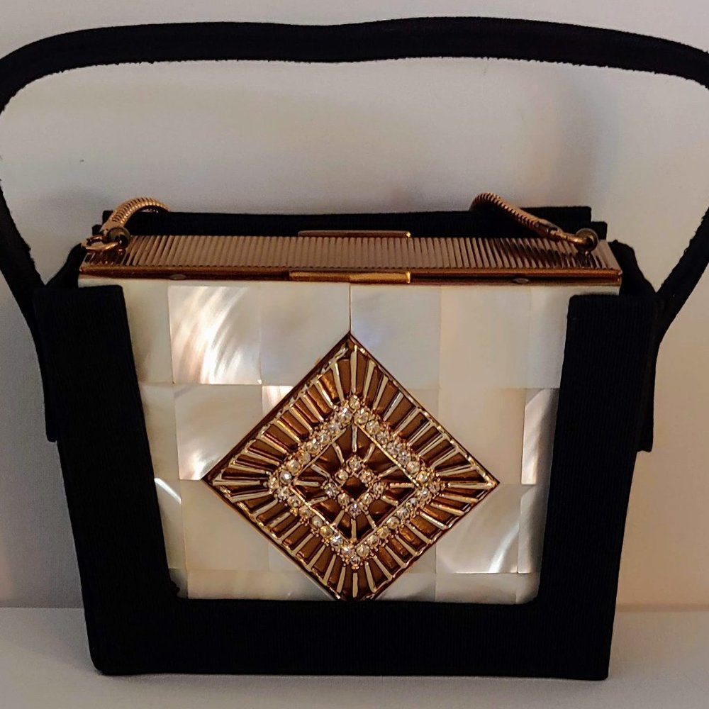 Vintage Zell  Mother of Pearl Compact/Purse.